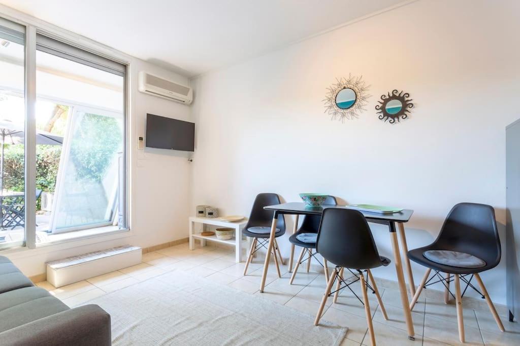 Chez Alexandra - Elegant Studio Avec Parking A Proximite Des Plages Ла-Гранд-Мот Экстерьер фото
