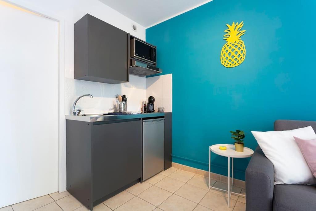 Chez Alexandra - Elegant Studio Avec Parking A Proximite Des Plages Ла-Гранд-Мот Экстерьер фото